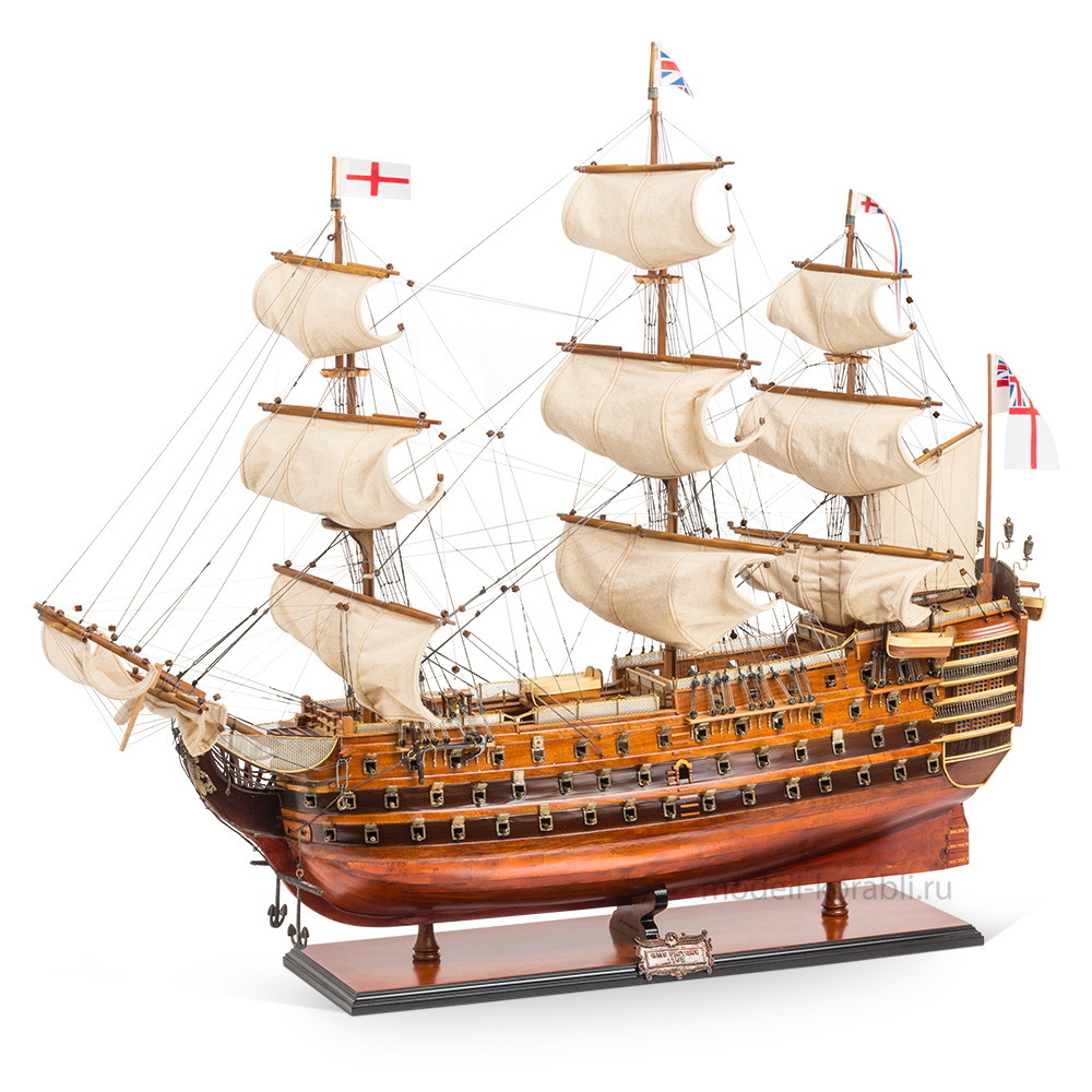 Модель парусника «HMS Victory» с медным дном 95 см